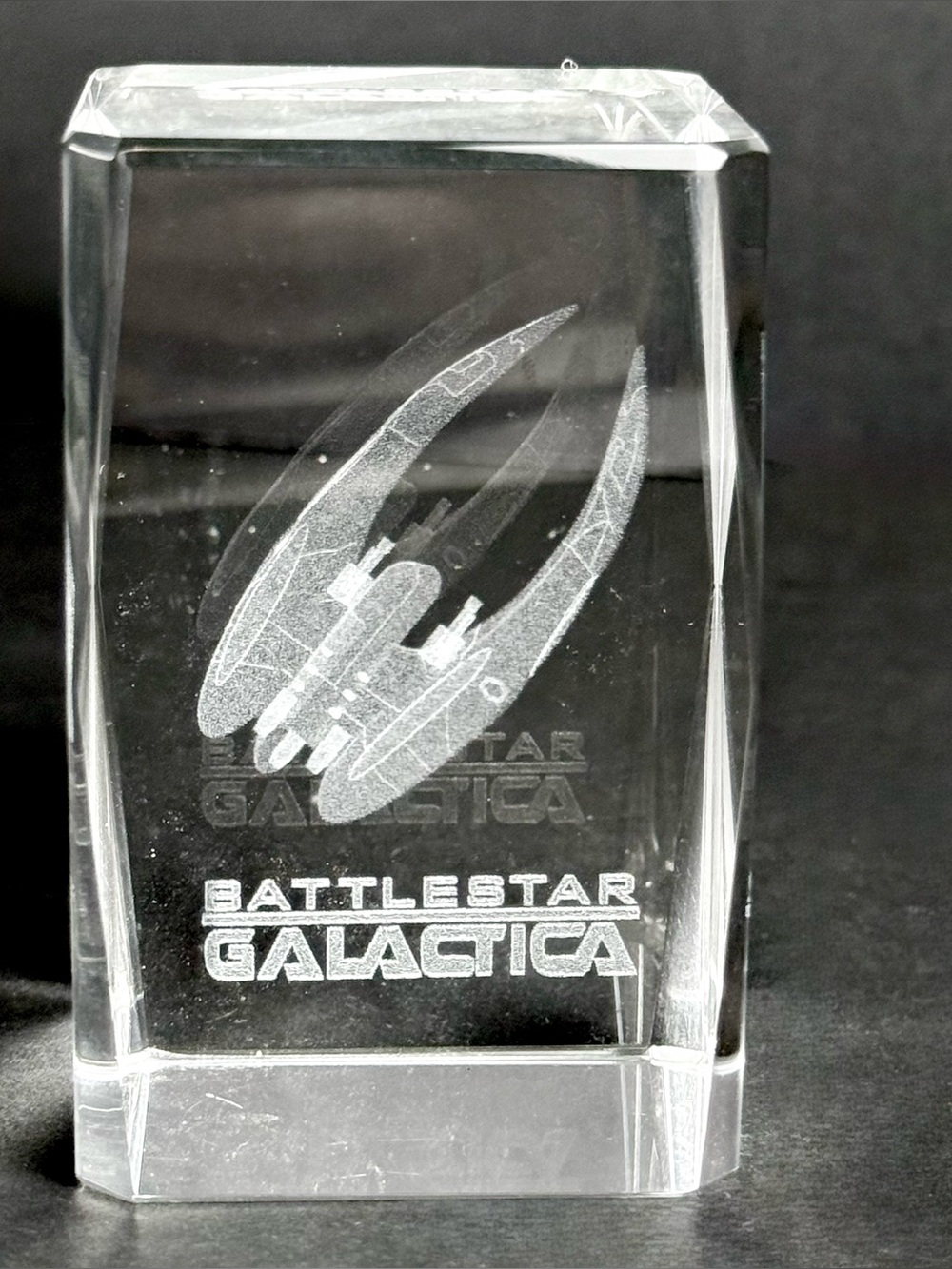 Vintage 3DLaser Engraved Battlestar Galactica Crystal Paperweight Cyclone Raider